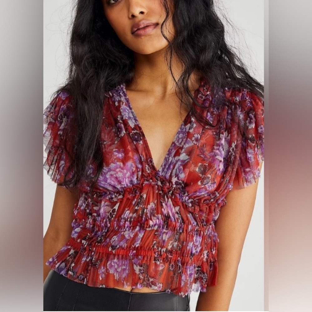 free people top size small. Perfect condition worn one time